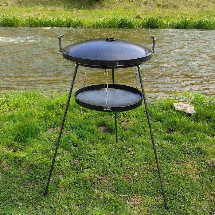 Сковорідка із диска борони. СКОВОРОДА 40см + борт 3 см + ручки +ніжки