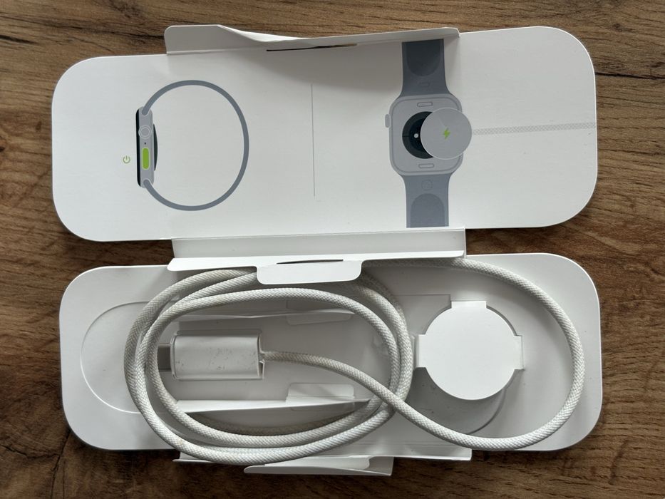 Apple Watch Series 10 46 mm GPS – srebrny