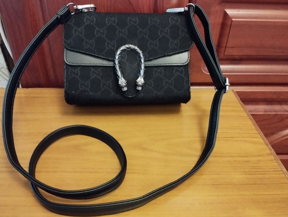 Маленькая сумочка