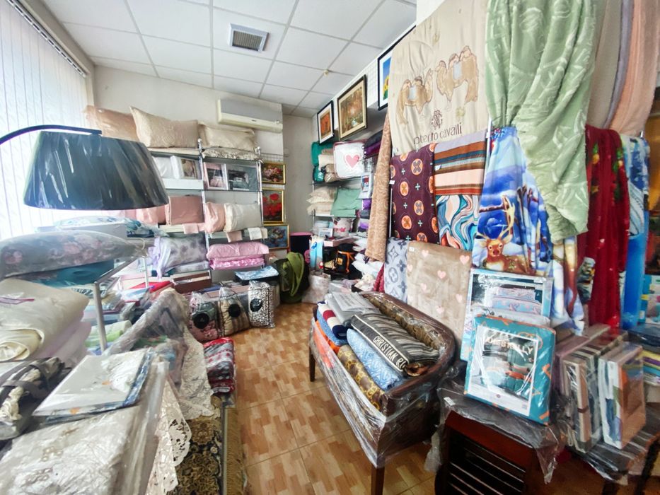 Комерційне приміщення в районі пр. Металлургів.