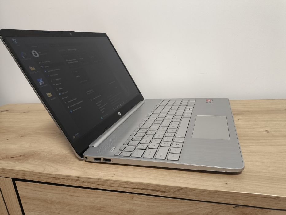 JAK NOWY! HP 15s | Ryzen 5 5500U | 16GB RAM | SSD 256GB | Windows 11
