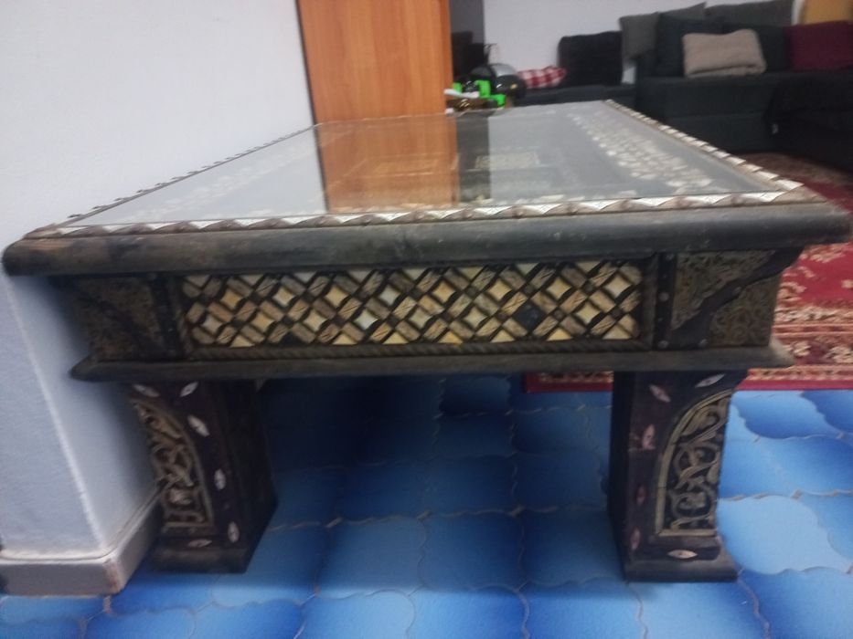 Mesa estilo árabe