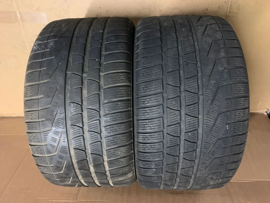 2X Opona Pirelli Sottozero Winter 240 Serie II 285/35 R19 5mm 0512