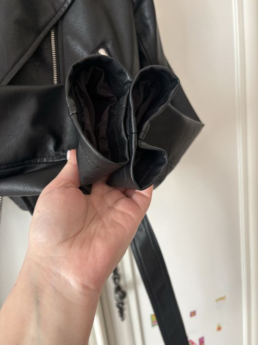косуха жіноча  bershka