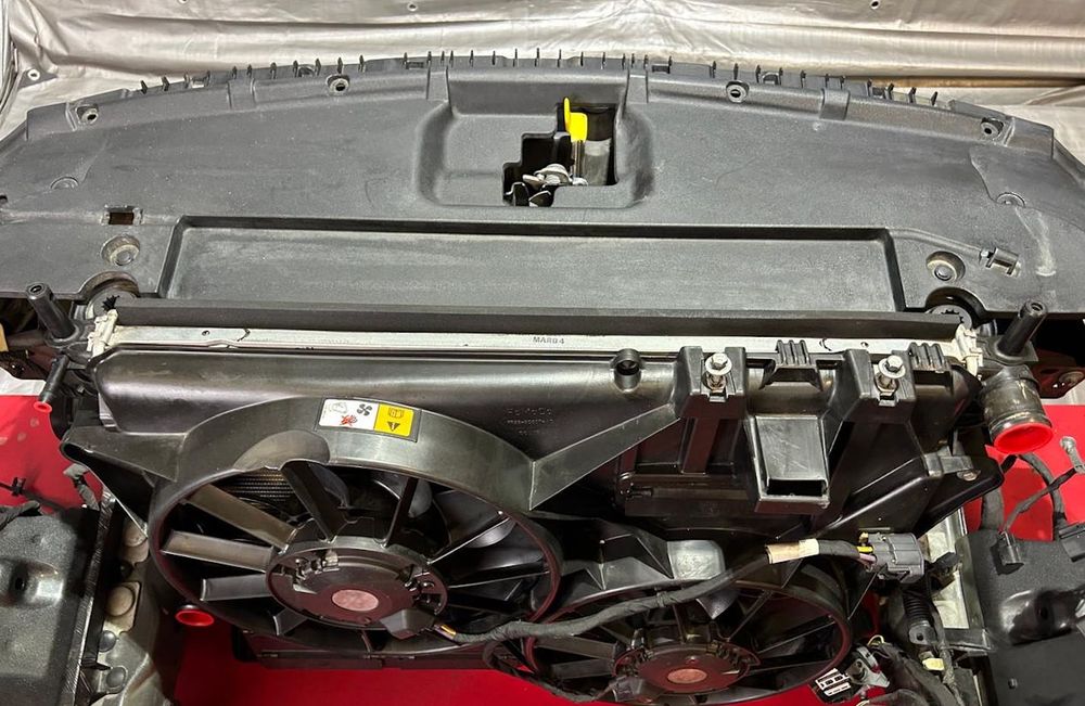 Pas przedni Kompletny Ford Mustang chłodnice VI gen 3,7 3.7 V6 V8 GT 5,0 5.0 2015 2016 2017 2018 2019 2020 2021 2022 2023