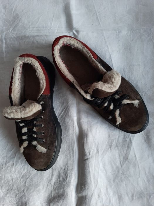 Зимние туфли-кроссовки.