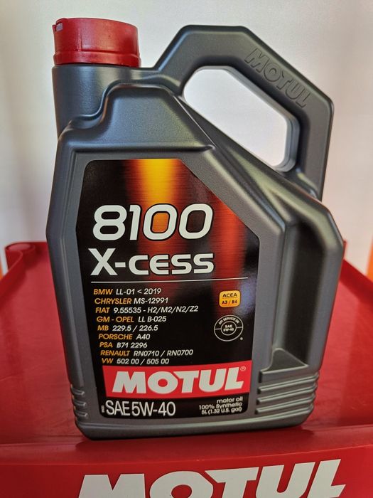 Olej silnikowy MOTUL 8100 X-Cess 5W-40 5L