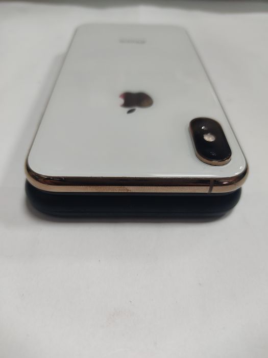 Iphone XS 64 gb g