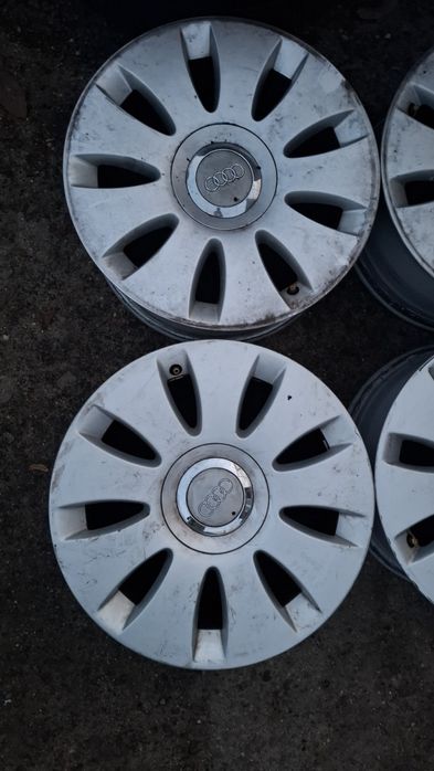 4шт диски 5 112 16 Audi оригинал