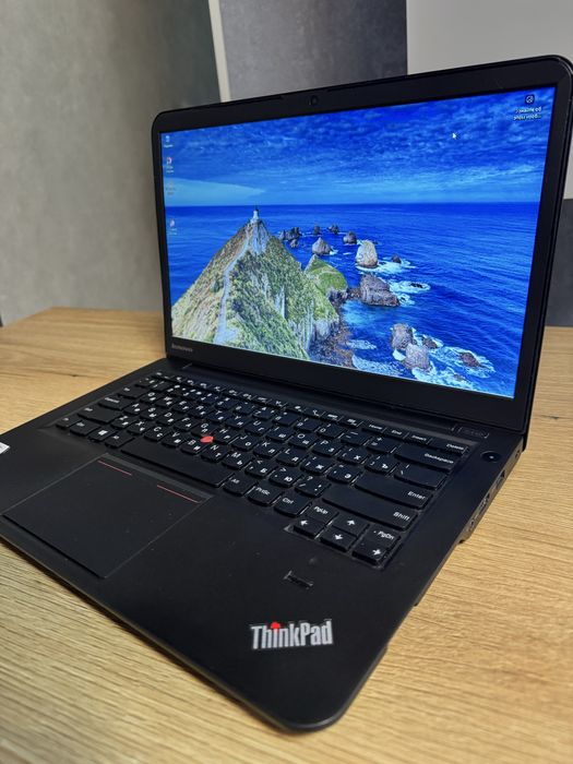 Ноутбук Lenovo ThinkPad S440 (ультрабук)
