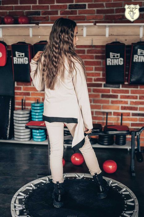 Spodnie beż z marszczeniem dziewczęce nowe 122-128