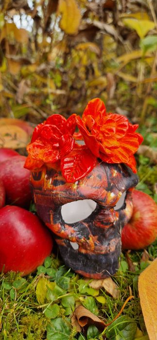 Czaszka latarenka ozdoba na Halloween