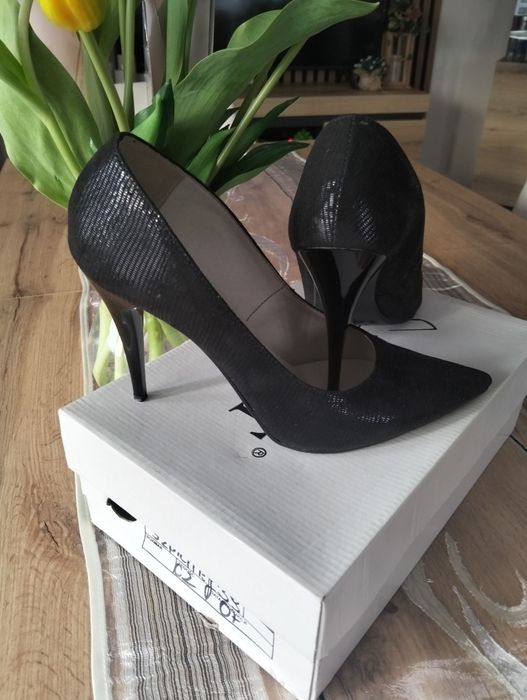 Buty  damskie rozmiar  39