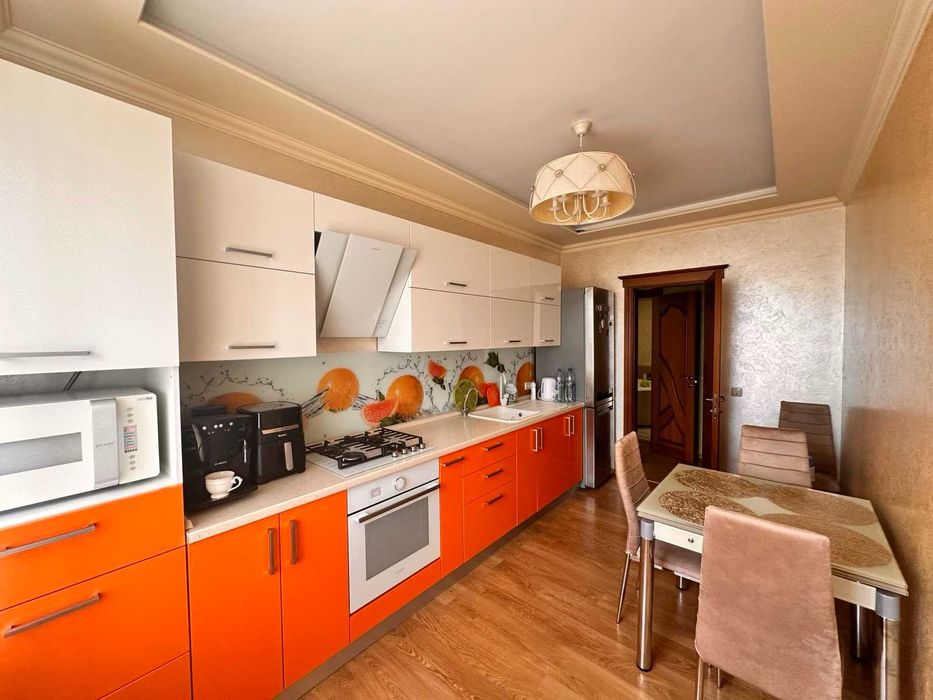 Продам 3 кімнатну квартиру