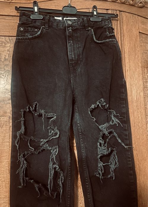 Jeansy Bershka typu Mom r. 38