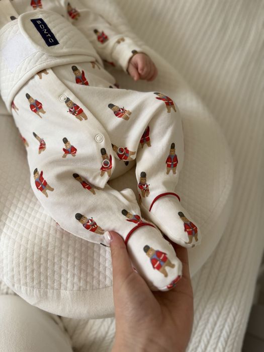 Одяг для немовлят ,62 розмір ,  бодіки next ,  чоловічки chicco , h&m,