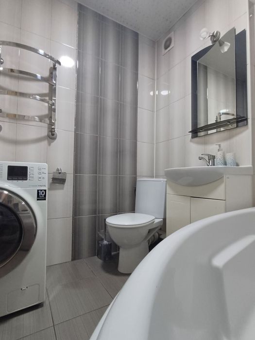 Две комнаты! Верх Артема.Продам квартиру 47м2, Правый берег Днепра