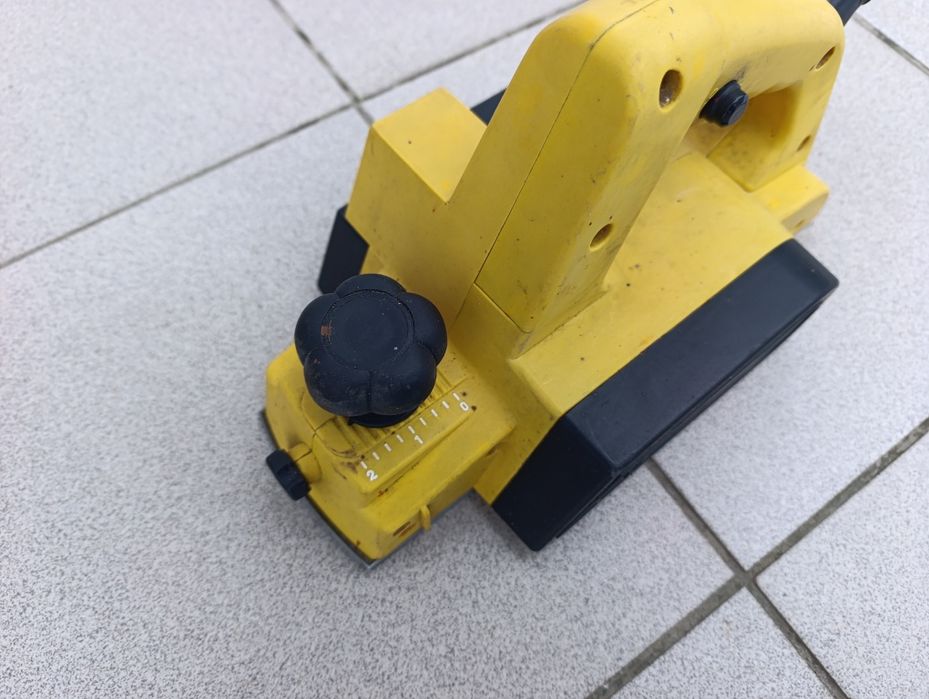 Рубанок   Einhell