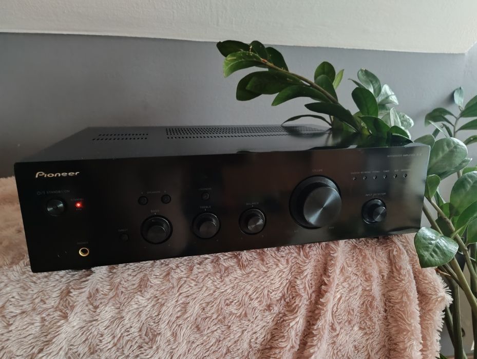 Wzmacniacz Pioneer a 10k