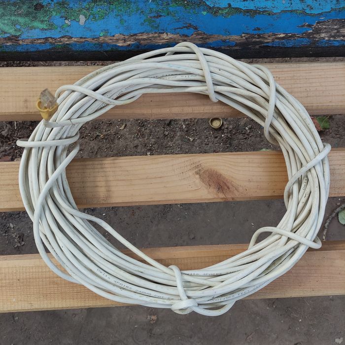 Дріт для підключення інтернету