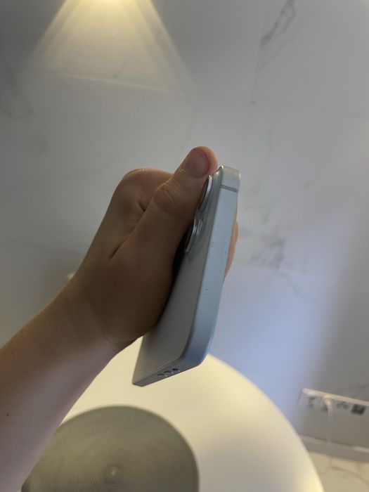 iPhone 15 Plus - 128gb - błękitny - 86% kondycji bat. - etui gratis