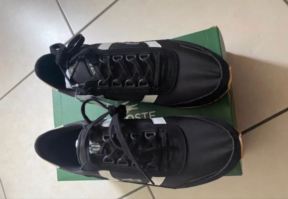 Lacoste, tamanho 40