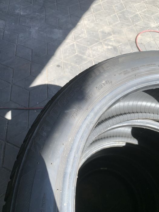 225/45R17 Bridgestone (4шт) 4.5-4.7 мм