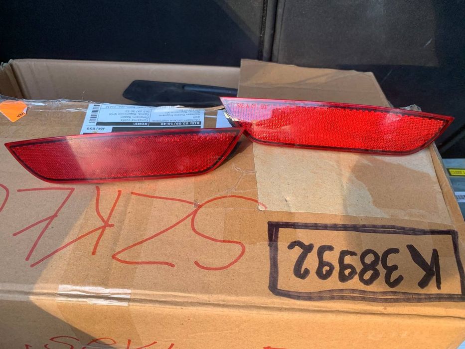 Катафоты, отражатели заднего бампера seat leon 2 cupra