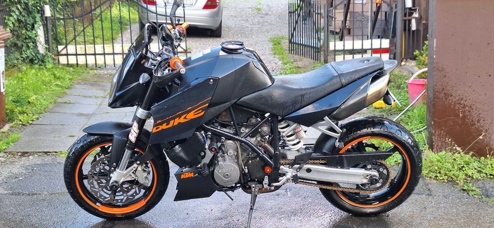 KTM