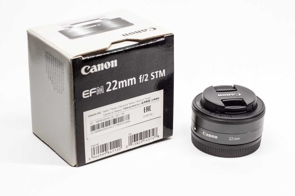 Canon M6 Mark II + caixa estanque Seafrogs + Acessórios