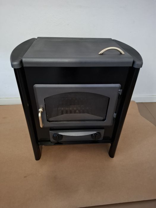 Salamandra a Lenha em Excelente Estado