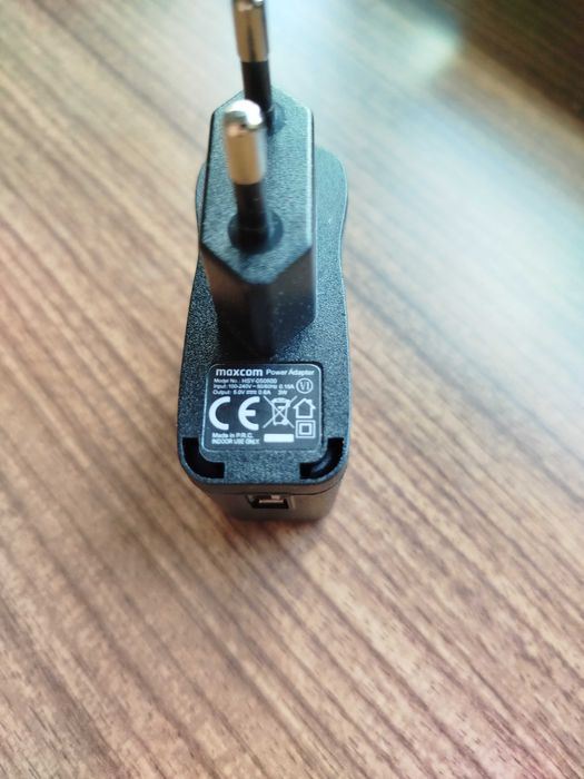 Adaptador Tomada para USB437397311886479362