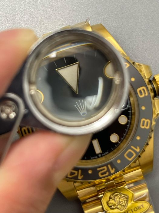 Rolex gmt-master II YELLOW GOLD JUBILEE REF.M126718GRNR-0001