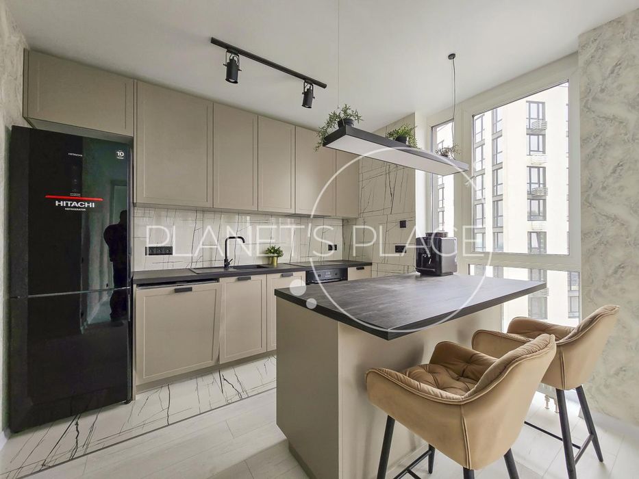 Продам 2к. квартира ЖК Варшавський+, вул. І. Виговського 40/12.