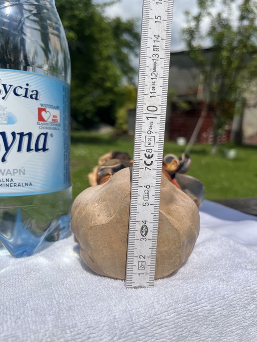 Drewniana rzezba matka boska