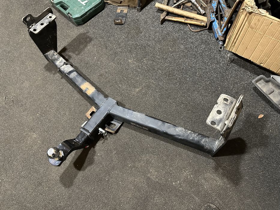 Фаркоп в зборі з зйомним новим крюком Jeep