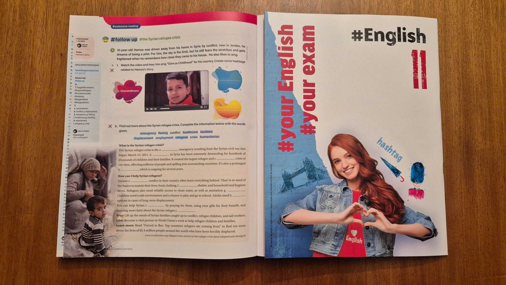 Vendo Dossier do Professor e Manual Inglês #ENGLISH 11, 11º Ano - NOVO