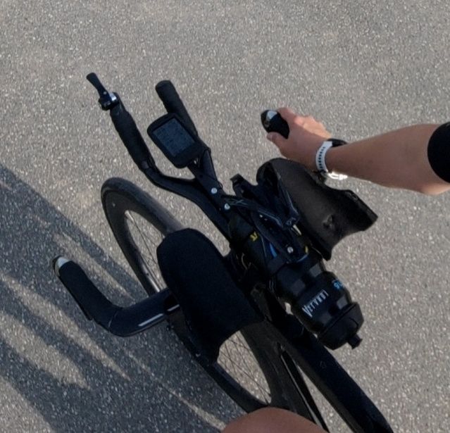 Uchwyt na 2 bidony , BTA Aero , Triathlon.