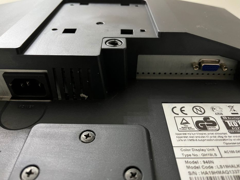 Монітор Samsung SyncMaster 940N