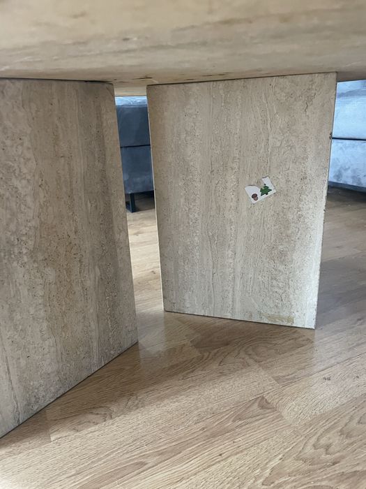 Stol trawertyn 100x100x45