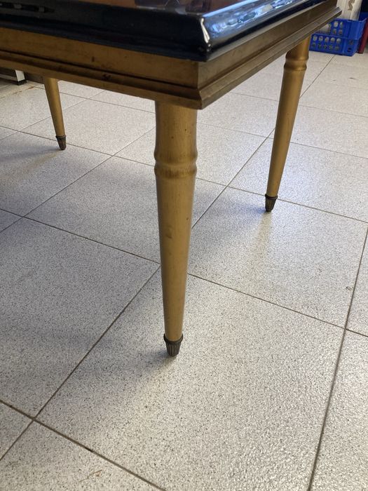 Mesa de Café Antiga com Planisfério