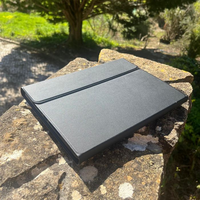 Ipad 9 geração(2021) 64gb + Capa c/teclado + Caneta + Carregador