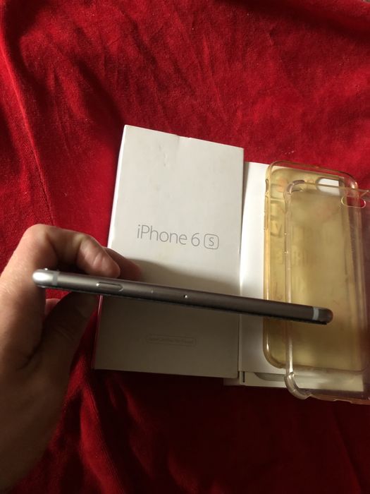 Iphone 6s/64 батарея 100%