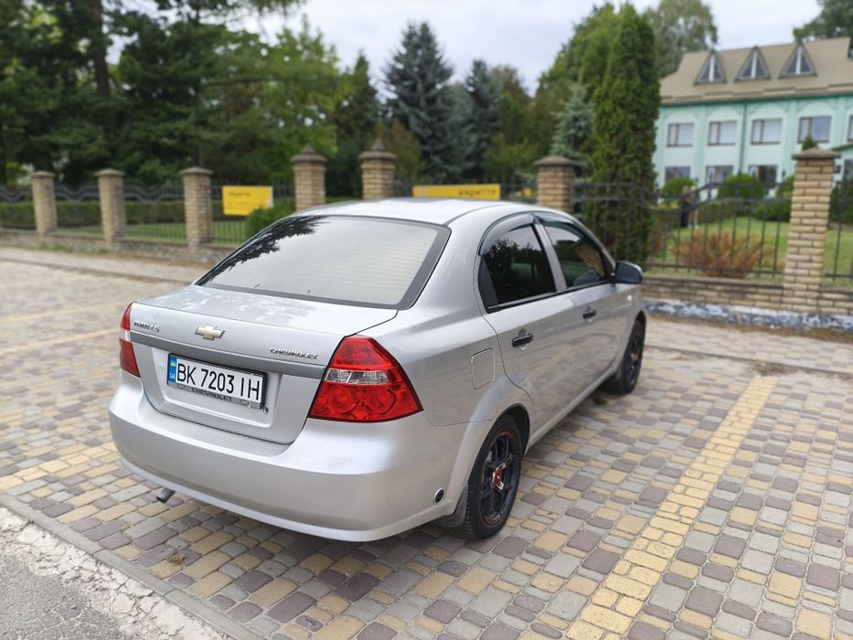 Авео 1,5 газ бензин
