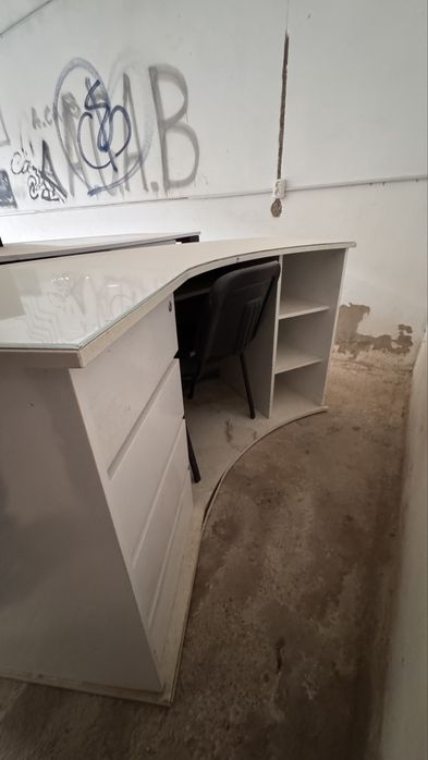 Барна стійка для бізнесу або офісу (ресепшен)