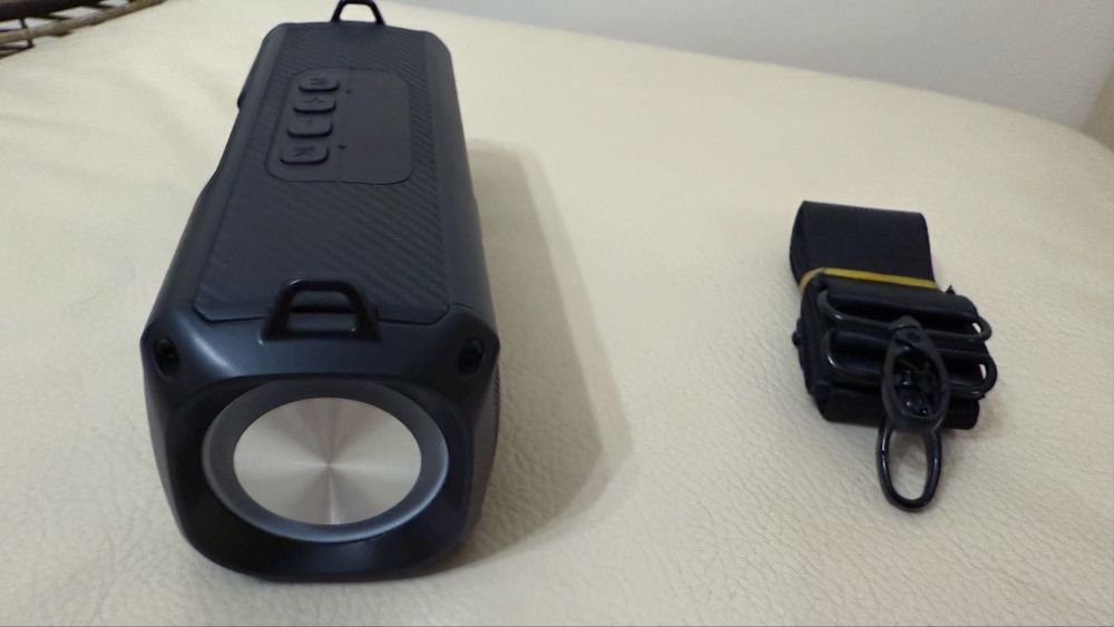 Caixa de som portatil