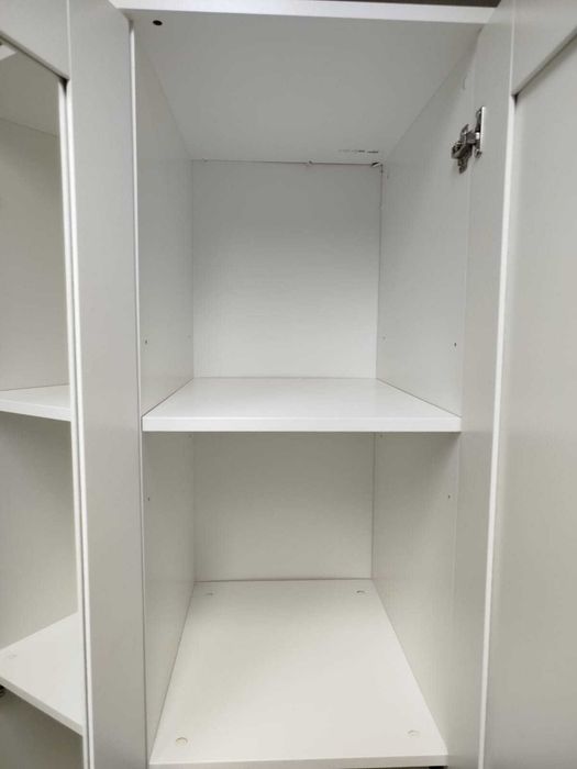 Roupeiro IKEA BRIMNES com 3 portas e espelho