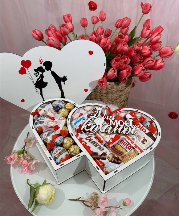 Ефектний солодкий подарунок на 8 Березня | Бокс подвійне серце