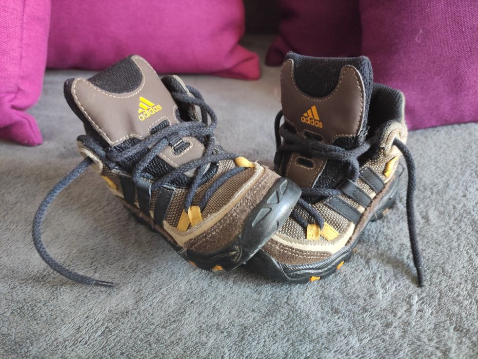 Buciki adidas traperki 22 zimowe, w góry, wycieczka