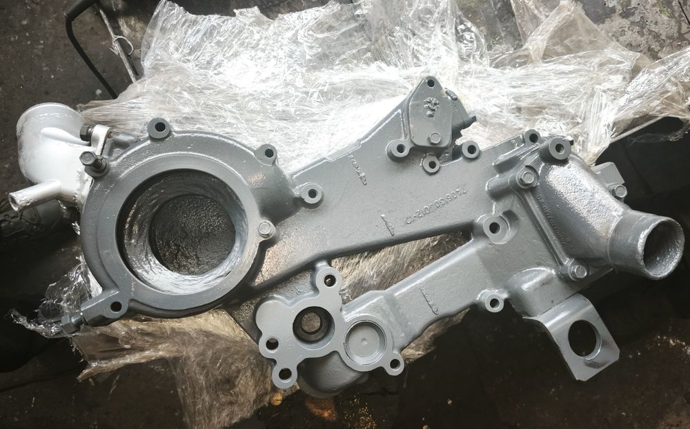 Корпус КАМАЗ ЕВРО-2 водяних каналів система охолоджння оригінал